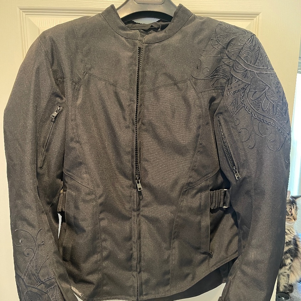 Women’s Motorcycle Jacket w/ armor
